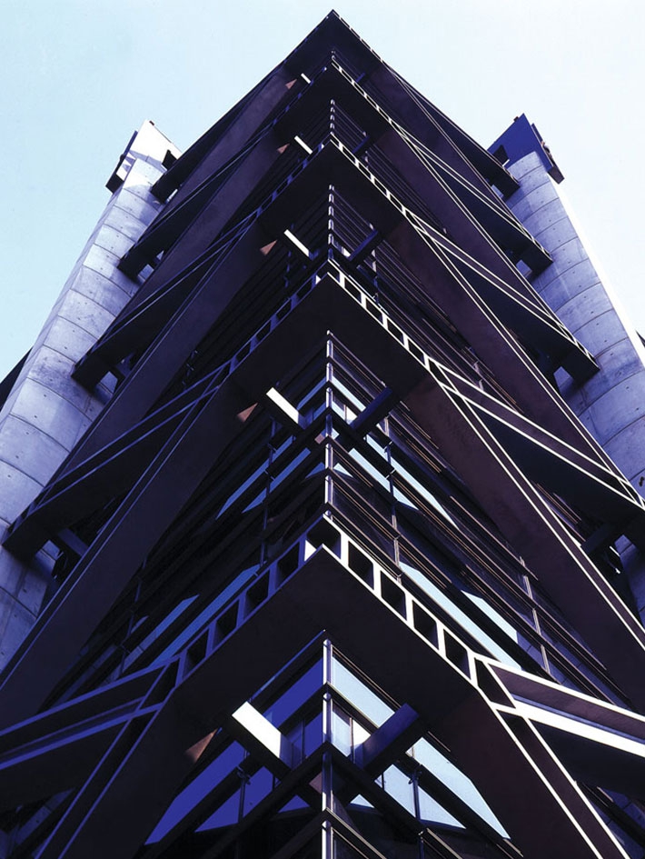 m_A94025-02