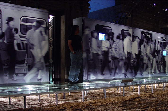 m_AA2012-03