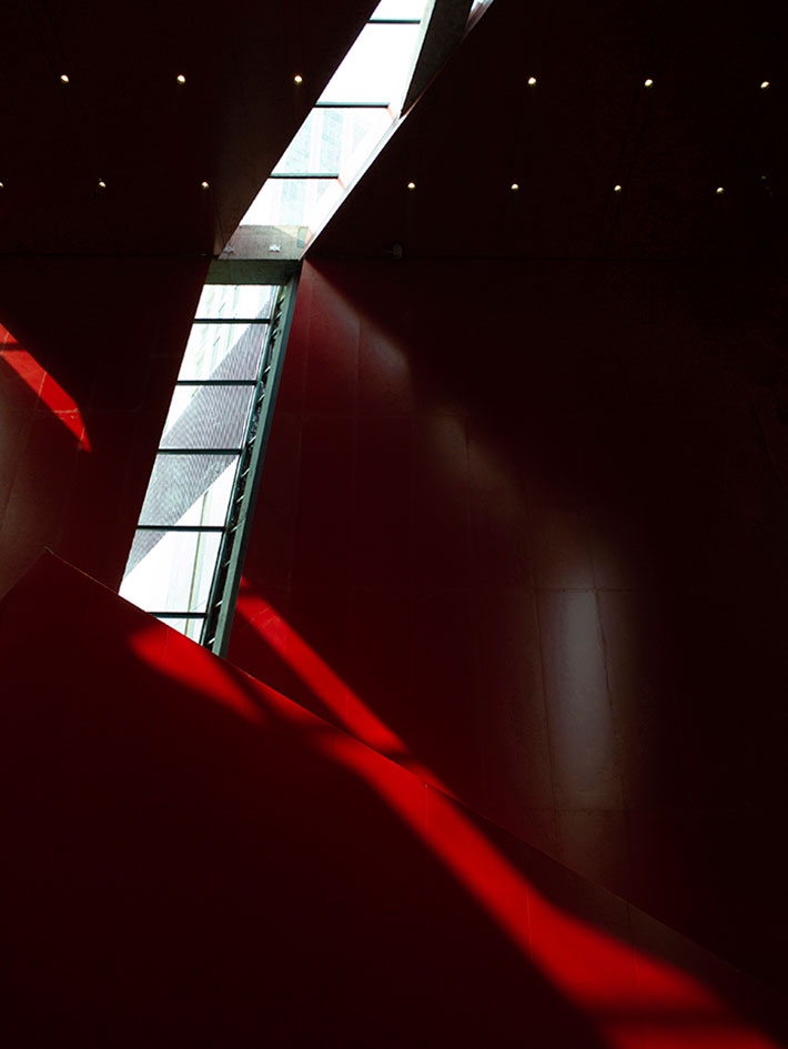 m_A18152_07