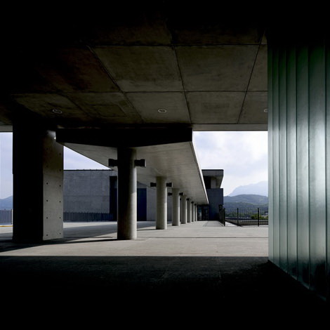 Dharma Drum Institute of Liberal Arts has received the Special Award of Taiwan Architecture Awards